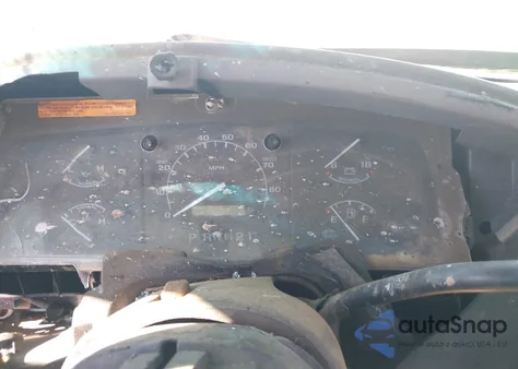 1997 Ford F-250 Xl z USA, uszkodzony, nr VIN 3FTHF25H3VMA51461